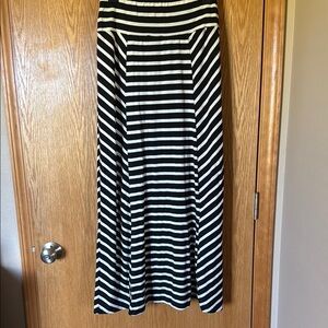 Style & Co. Black and White Maxi A-Line Skirt